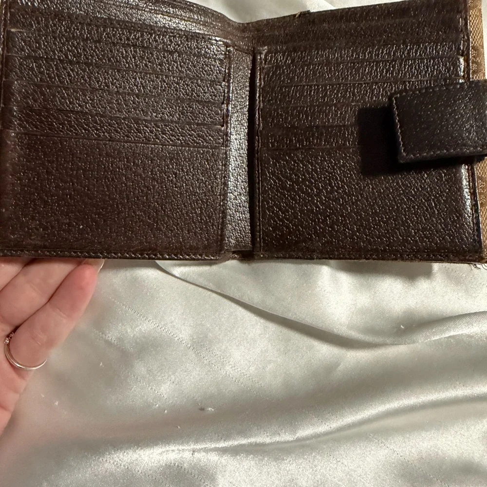 Gucci tan brown GG jacquard snap wallet with silver-tone button - Picture 5 of 8